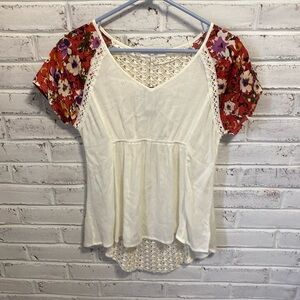 Miss Me Top Size Small